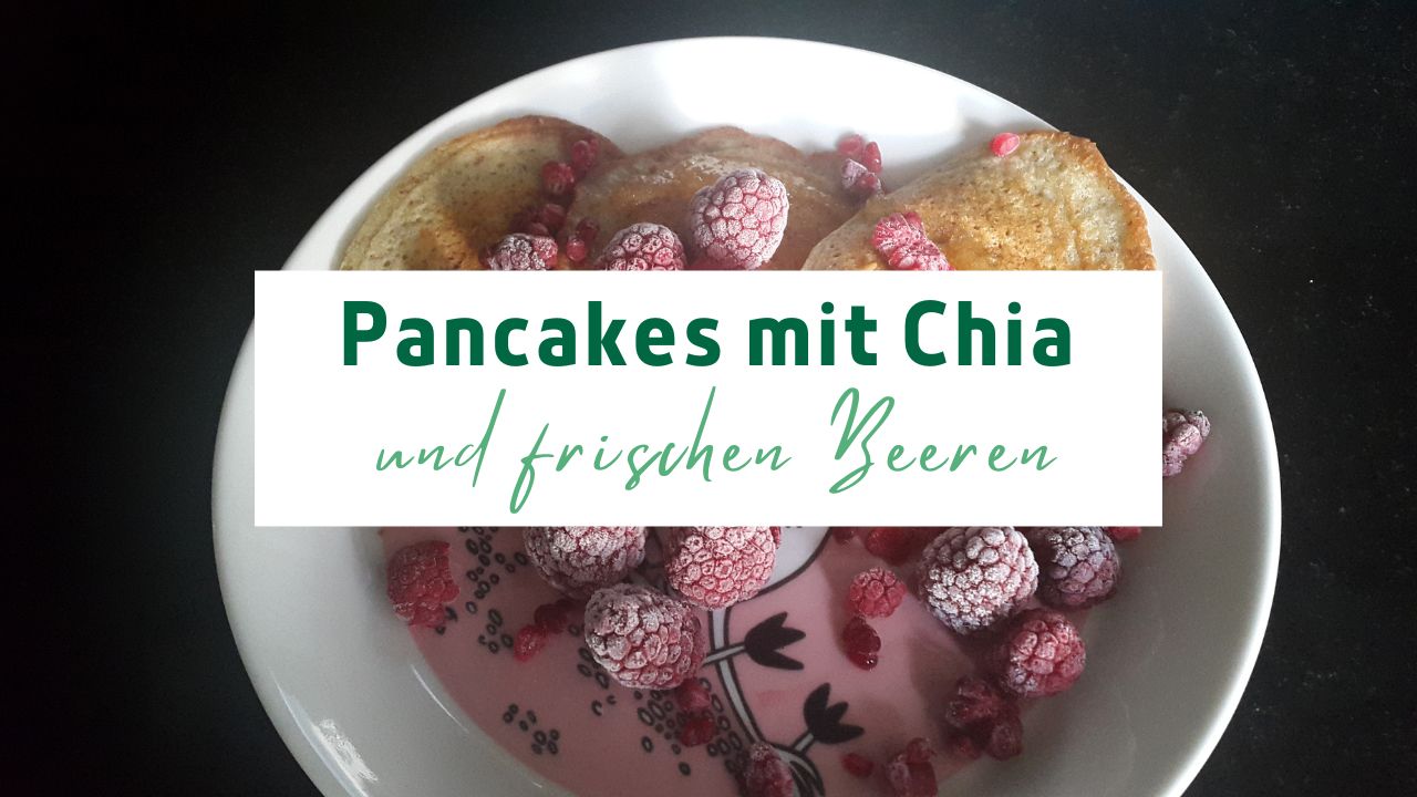 Pancakes mit Chia und Beeren